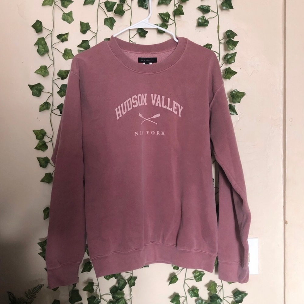 SOLD!! Pink pacsun crewneck